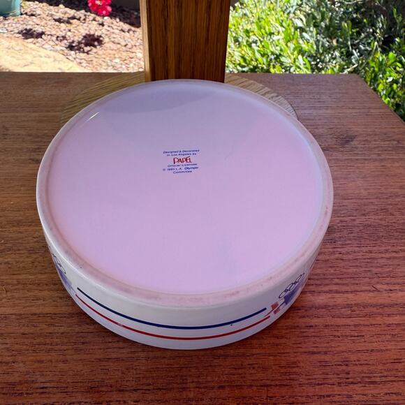 Commemorative 1984 Olympic Games of XXIIIrd Olympiad Los Angeles CA Papel Dish - Picture 4 of 6